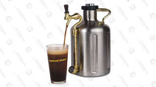 Let the Beer Flow at Your Super Bowl Party With This Pressurized Keg
